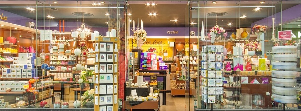 Retreat Shop Newmarket Auckland Candles Callout Image